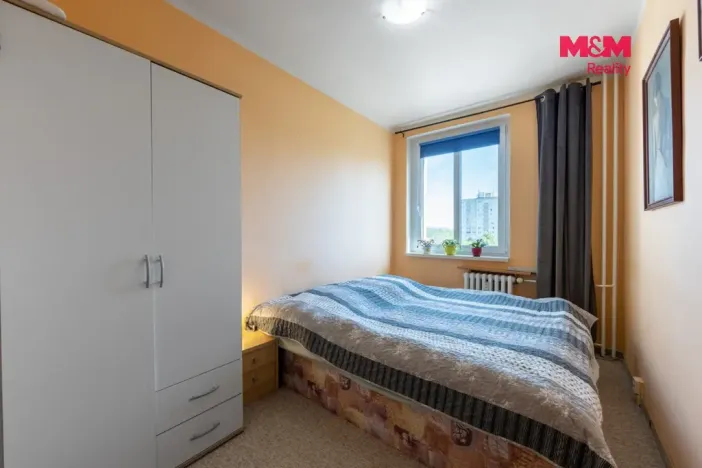 Prodej bytu 3+1, Karlovy Vary, Jana Opletala, 60 m2
