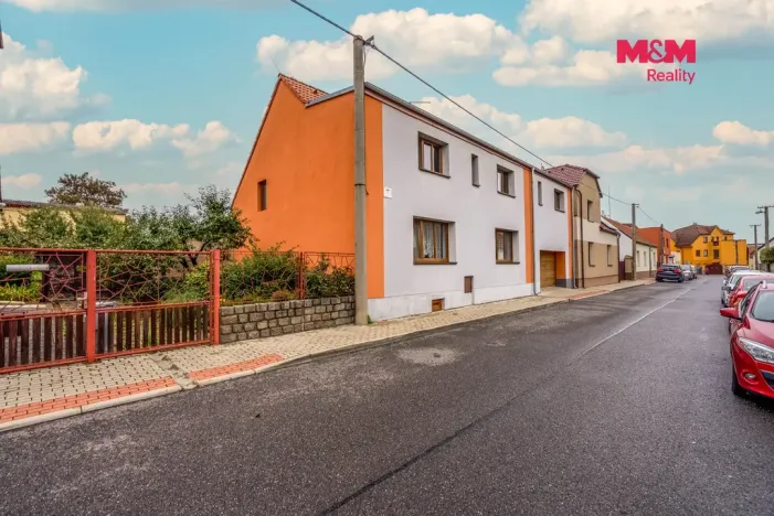Prodej rodinného domu, Hostivice, Prostřední, 203 m2