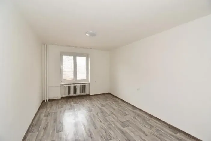Pronájem bytu 2+1, Chomutov, Haškova, 50 m2