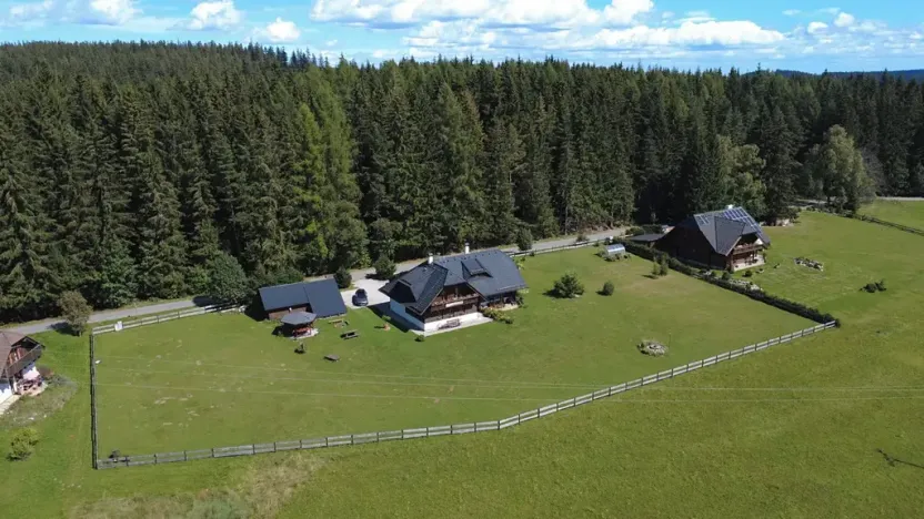 Prodej rodinného domu, Nové Hutě, 300 m2