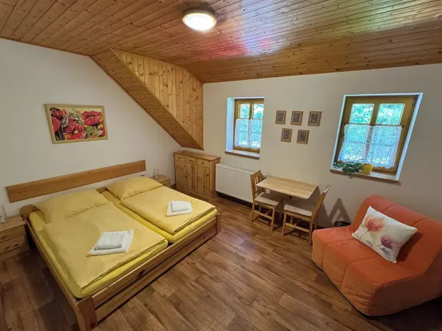 Prodej rodinného domu, Nové Hutě, 300 m2