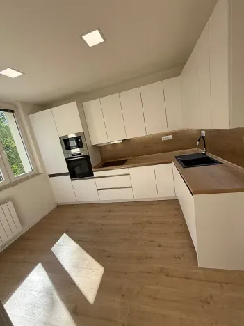 Prodej bytu 4+kk, Holešov, Bezručova, 70 m2