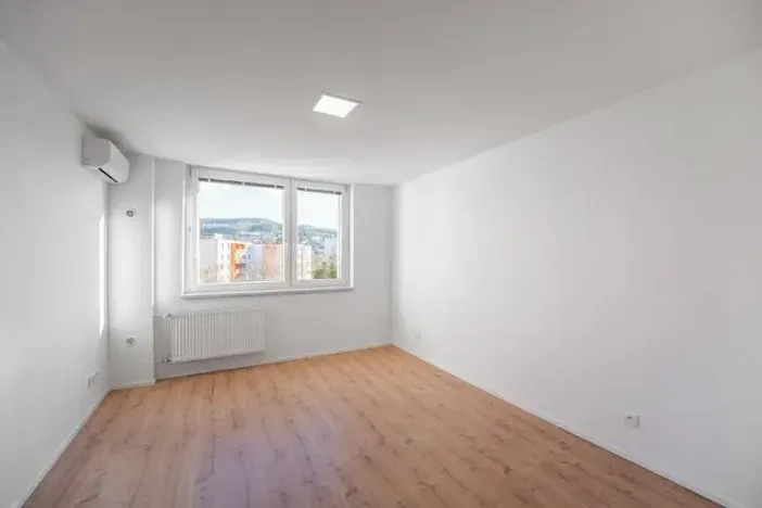 Prodej bytu 4+kk, Zlín, Budovatelská, 80 m2