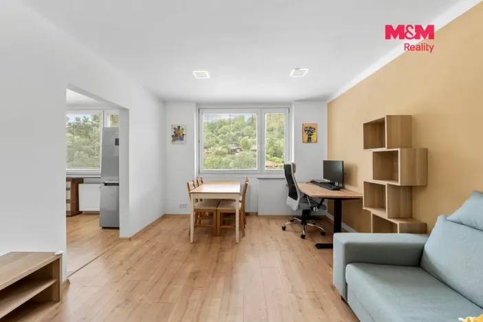 Prodej bytu 2+1, Povrly, Sídliště II, 56 m2