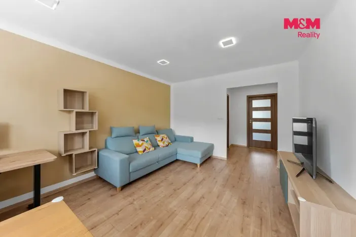 Prodej bytu 2+1, Povrly, Sídliště II, 56 m2
