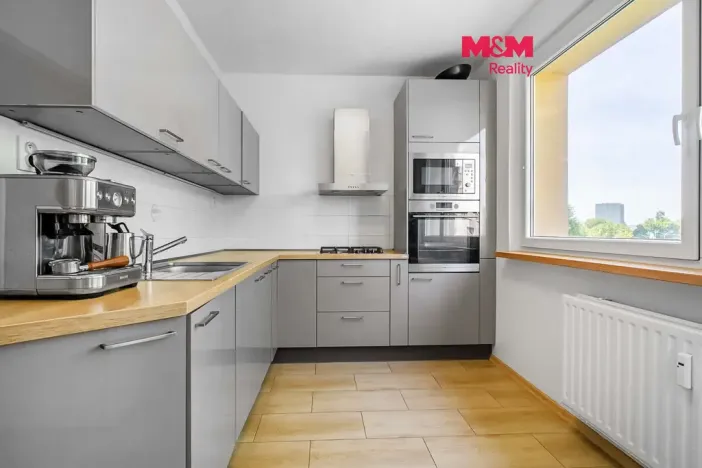Prodej bytu 3+1, Česká Lípa, Zhořelecká, 70 m2