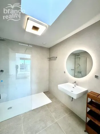 Prodej bytu 4+kk, La Tejita, A Coruna, Španělsko, 110 m2