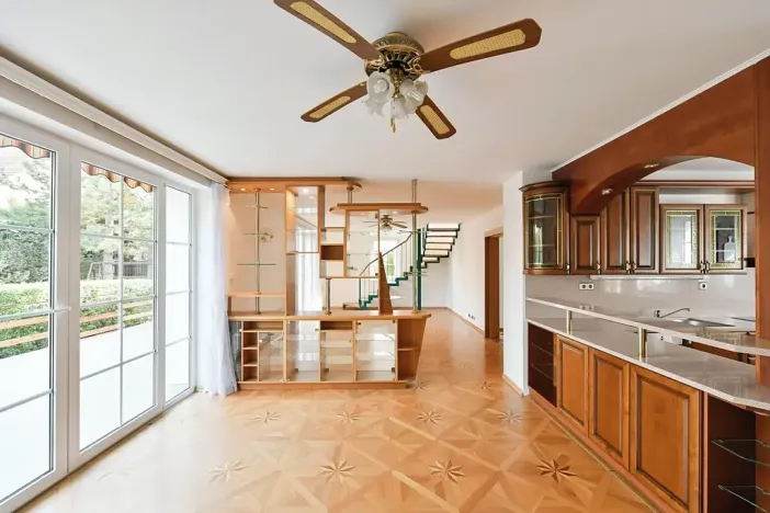 Pronájem rodinného domu, Praha - Štěrboholy, K valu, 220 m2