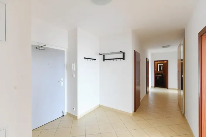 Prodej bytu 4+kk, Praha - Hrdlořezy, V třešňovce, 134 m2