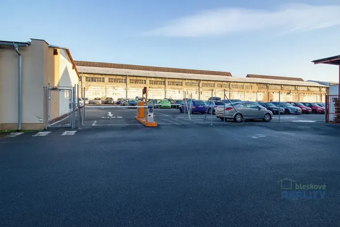 Pronájem komerčního pozemku, Brandýs nad Labem-Stará Boleslav, Pražská, 1000 m2