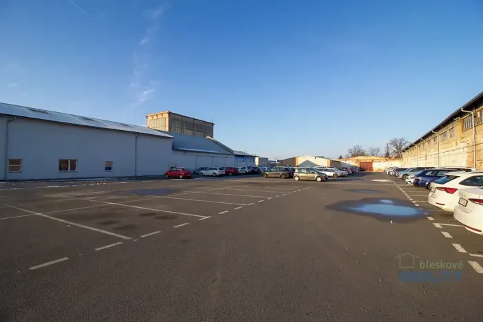 Pronájem komerčního pozemku, Brandýs nad Labem-Stará Boleslav, Pražská, 1000 m2