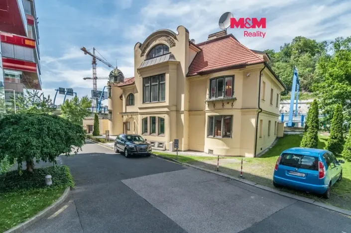 Prodej kanceláře, Praha - Smíchov, Kartouzská, 664 m2