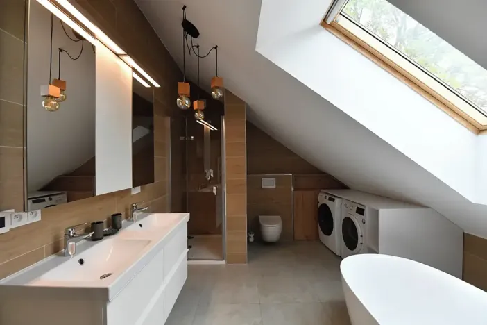 Prodej rodinného domu, Praha - Benice, Na koupaliště, 144 m2