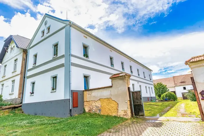 Prodej rodinného domu, Očihov, 497 m2