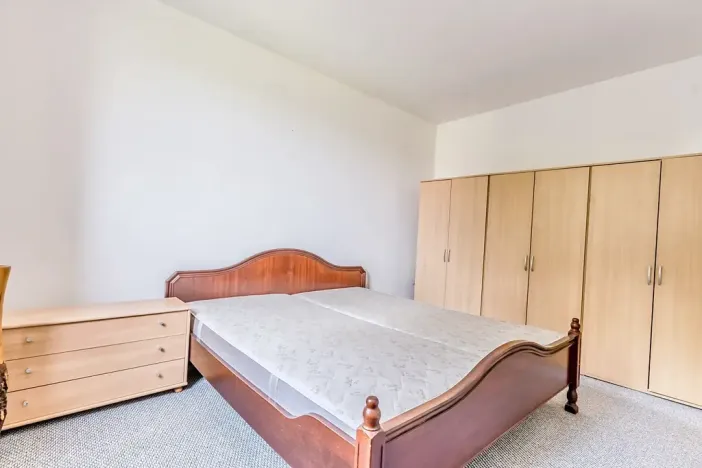 Prodej rodinného domu, Očihov, 497 m2