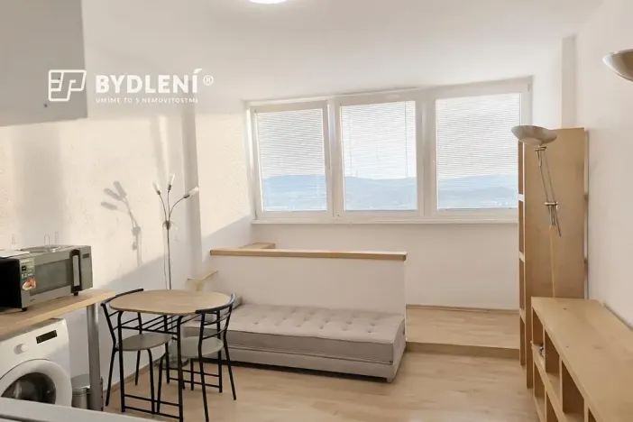 Pronájem bytu 1+kk, Ústí nad Labem, Hoření, 22 m2