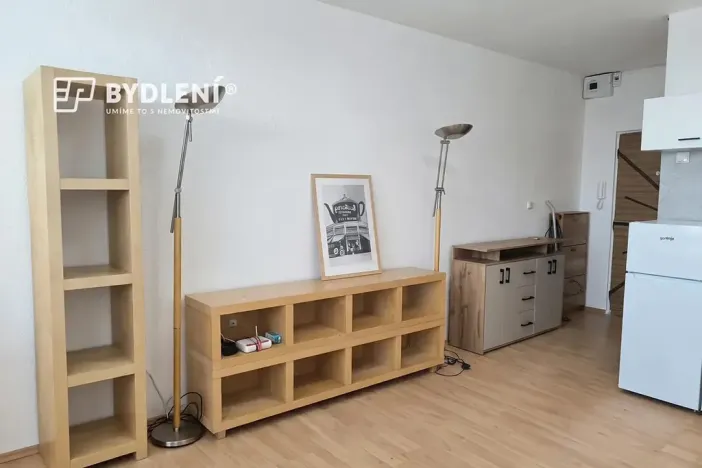 Pronájem bytu 1+kk, Ústí nad Labem, Hoření, 22 m2