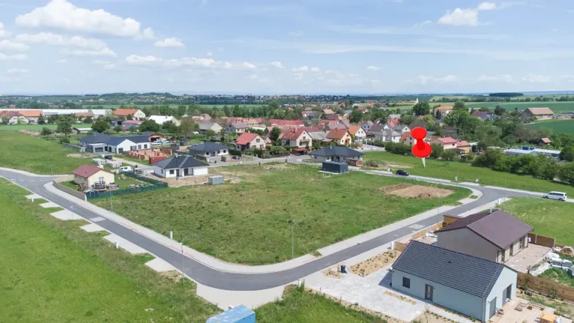 Prodej pozemku, Stolany, 2629 m2