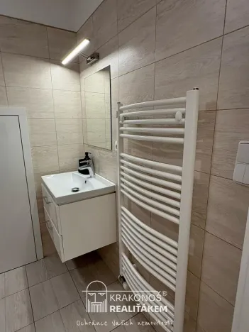 Pronájem bytu 2+kk, Hranice - Hranice I-Město, Pernštejnské náměstí, 55 m2