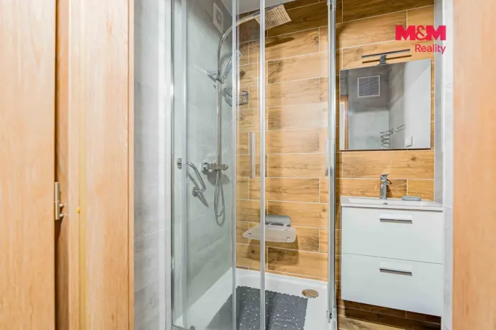 Prodej bytu 3+1, Karviná - Mizerov, Na Kopci, 72 m2