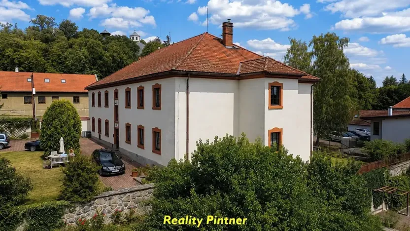 Prodej vícegeneračního domu, Slapy, 604 m2