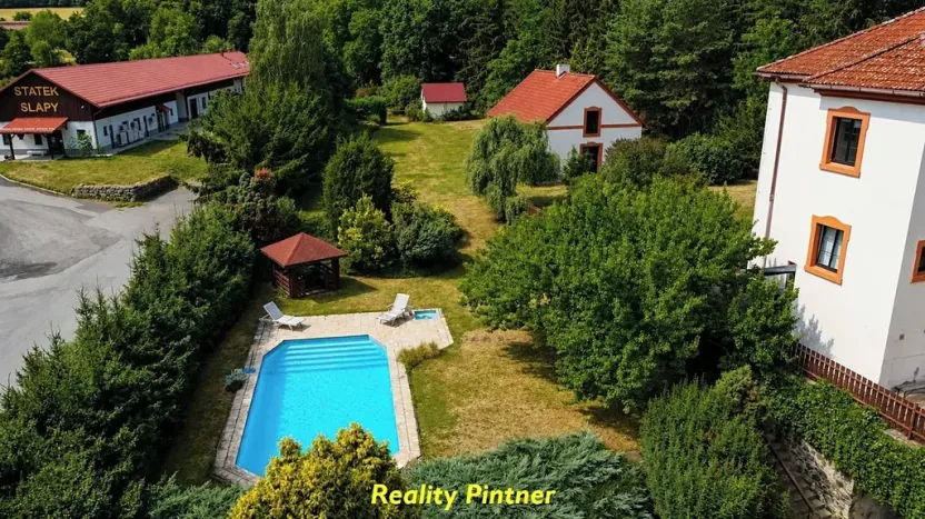 Prodej vícegeneračního domu, Slapy, 604 m2