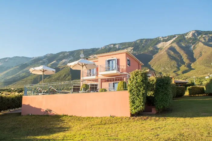 Prodej domu, Kefalonia, Jónské Ostrovy, Řecko, 370 m2