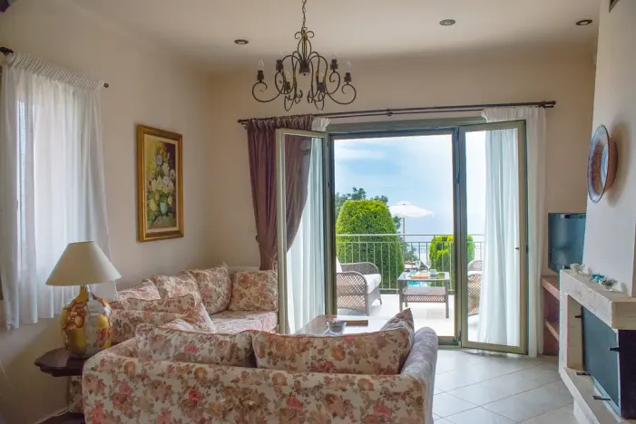 Prodej domu, Kefalonia, Jónské Ostrovy, Řecko, 370 m2