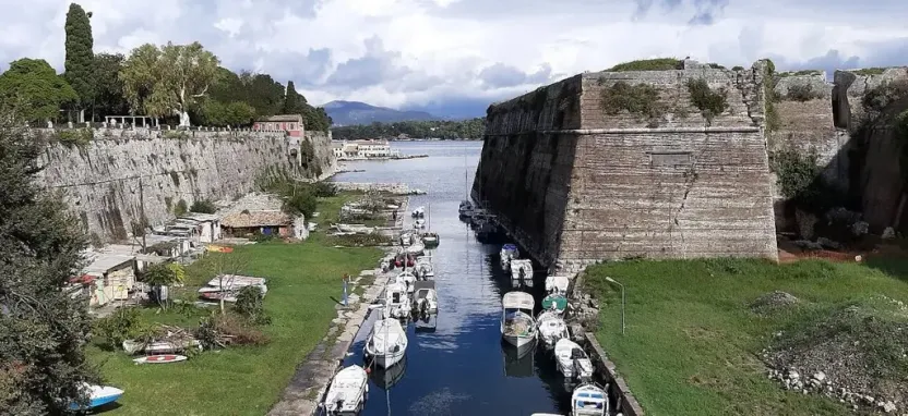 Prodej domu, Korfu, Jónské Ostrovy, Řecko, 296 m2