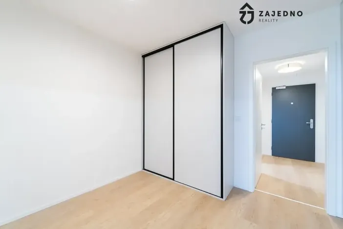 Pronájem bytu 1+kk, Brno, třída Generála Píky, 35 m2