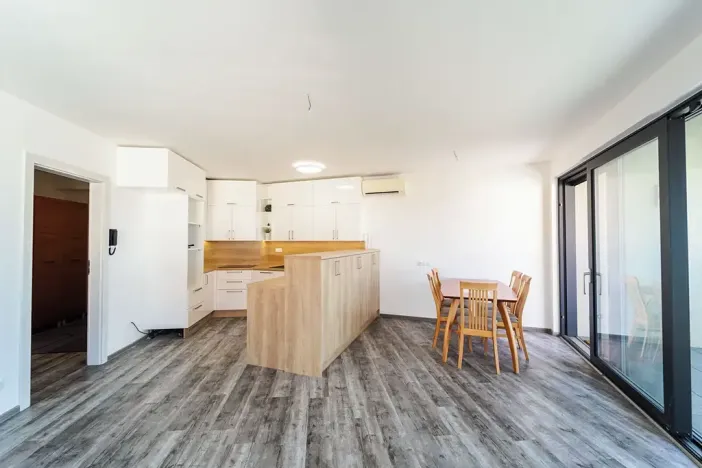 Prodej bytu 4+kk, Mikulov, Republikánské obrany, 88 m2