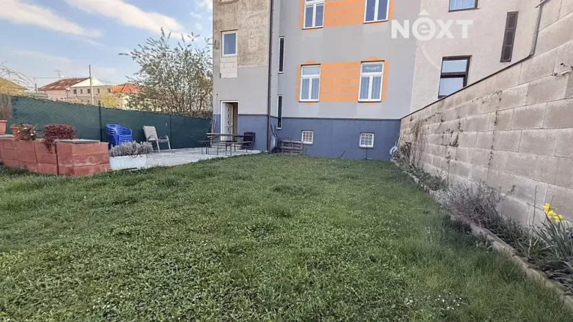 Pronájem bytu 2+kk, České Budějovice, Dobrovodská, 31 m2