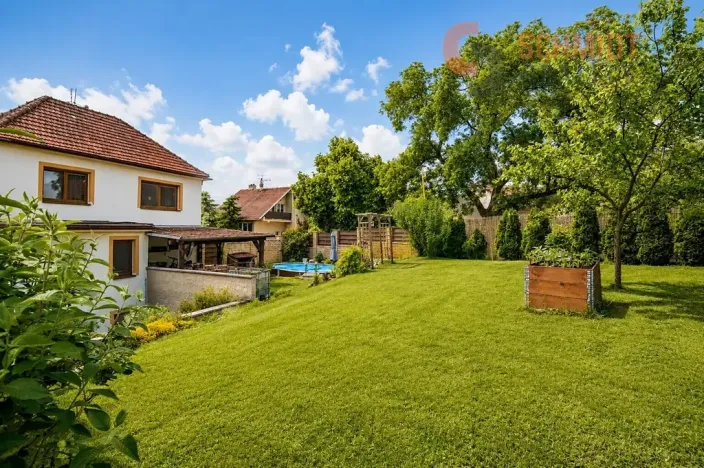 Prodej ubytování, Bavory, 323 m2