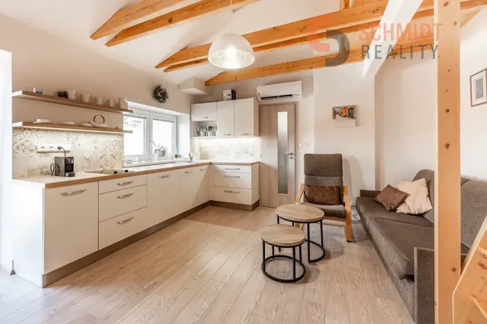 Prodej bytu 1+kk, Mikulov, Koněvova, 16 m2