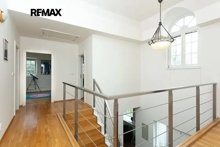 Pronájem rodinného domu, Praha - Nebušice, Na Malé Šárce, 302 m2
