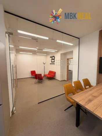 Pronájem kanceláře, Brno, Jakubské náměstí, 87 m2