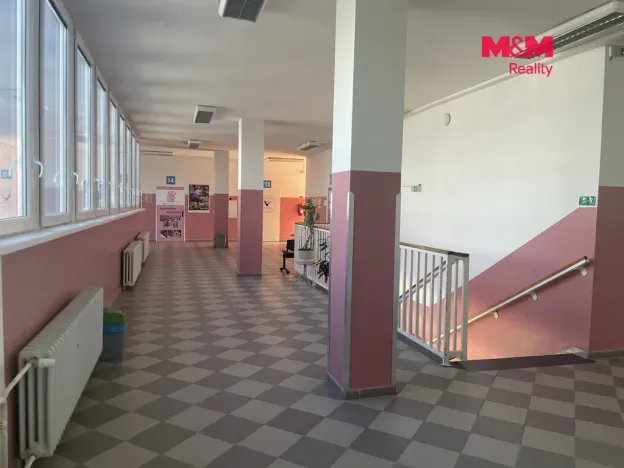Pronájem obchodního prostoru, Most, Topolová, 48 m2
