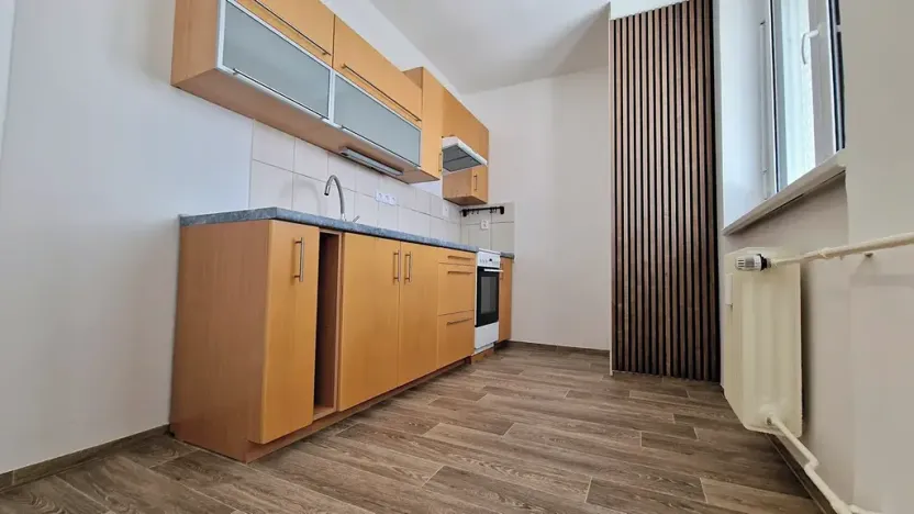 Pronájem bytu 2+1, Židlochovice, náměstí Míru, 52 m2