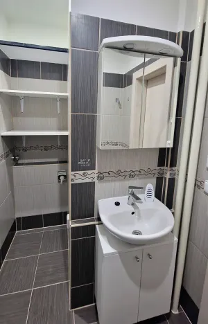 Pronájem bytu 2+1, Židlochovice, náměstí Míru, 52 m2