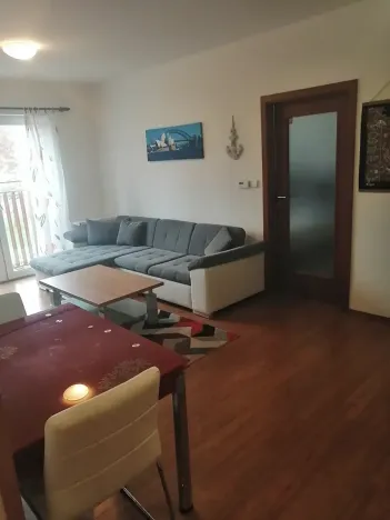 Pronájem bytu 2+kk, Pardubice, Pichlova, 65 m2