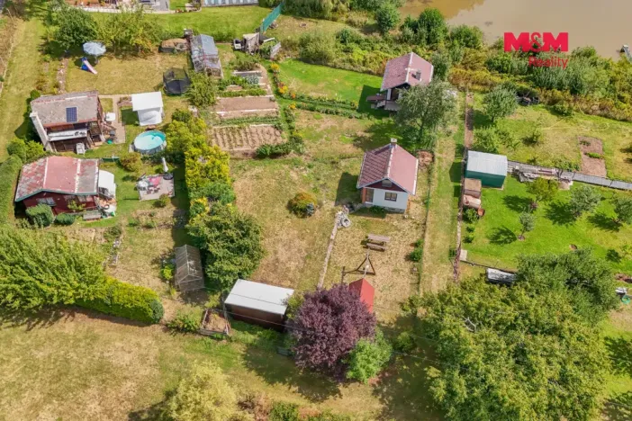 Prodej chaty, Mariánské Lázně, třída Vítězství, 16 m2