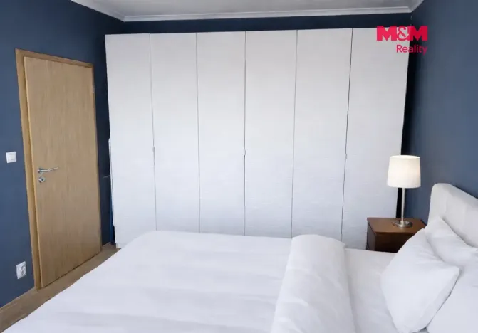 Pronájem bytu 2+kk, Praha - Horní Měcholupy, Mantovská, 51 m2