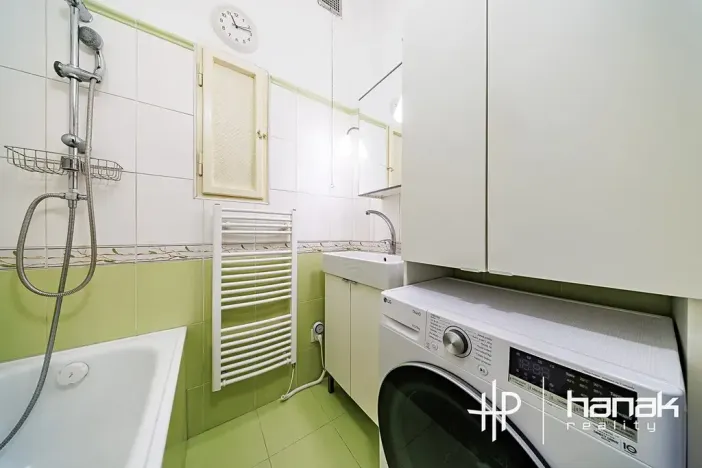 Prodej bytu 2+kk, Praha - Podolí, Pod Pekařkou, 42 m2