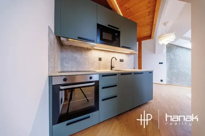 Pronájem bytu 1+kk, Olomouc, Masarykova třída, 33 m2