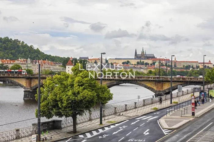 Pronájem bytu 3+1, Praha - Nové Město, Rašínovo nábřeží, 103 m2