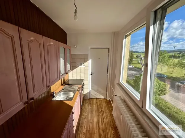 Prodej bytu 3+1, Broumov, Dukelská, 57 m2