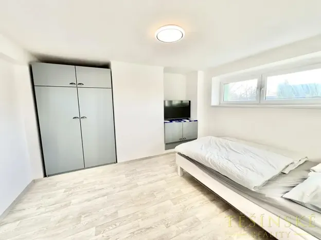 Pronájem bytu 1+1, Český Těšín, Sídliště ONV, 30 m2