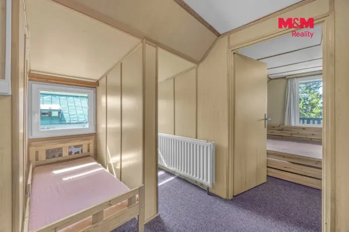 Prodej ubytování, Deštné v Orlických horách, 1200 m2