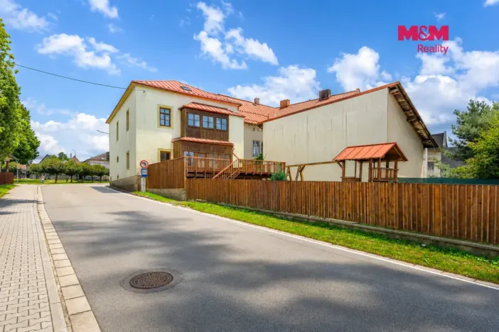 Prodej ubytování, Rokytnice v Orlických horách, náměstí T. G. Masaryka, 431 m2