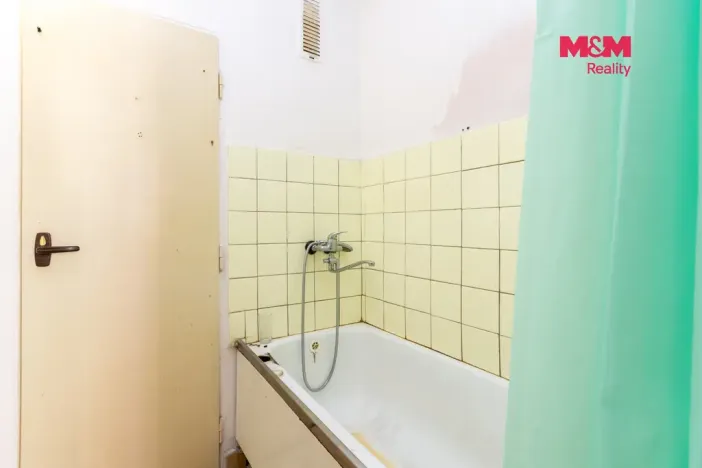 Prodej bytu 2+1, Opava - Kateřinky, Holasická, 59 m2